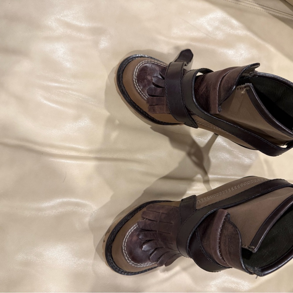 Tory Burch high heel buckled ankle boots - Picture 16 of 16